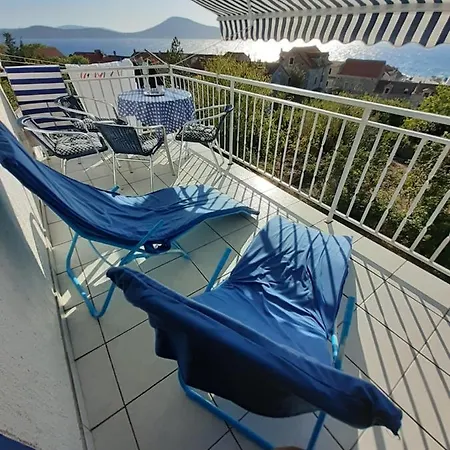 Diana Apartment *