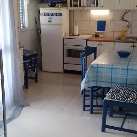 Diana Apartment *